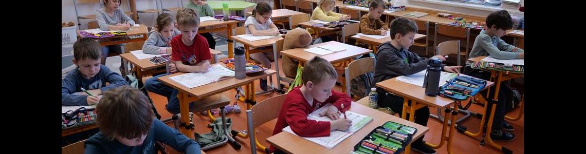 JEDNOMÍSTNÉ LAVICE